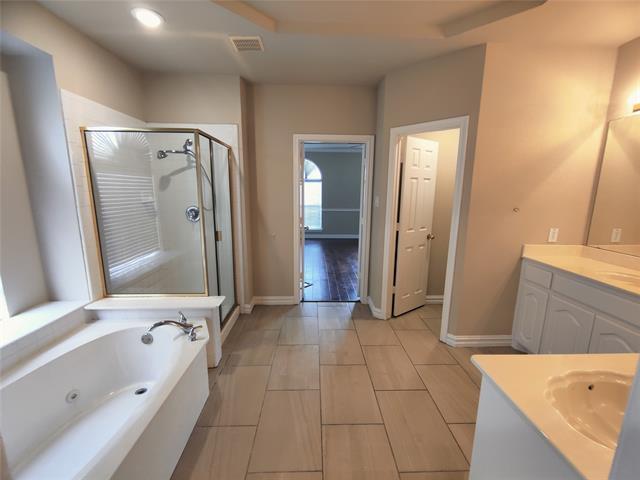 Building Photo - 1709 Wylie Creek Dr