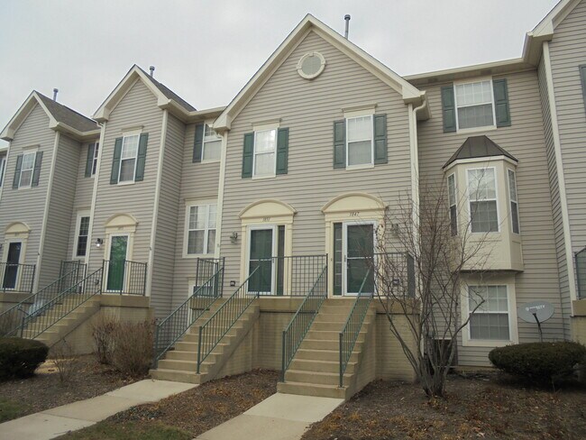 Building Photo - 1847 Grandview Pl