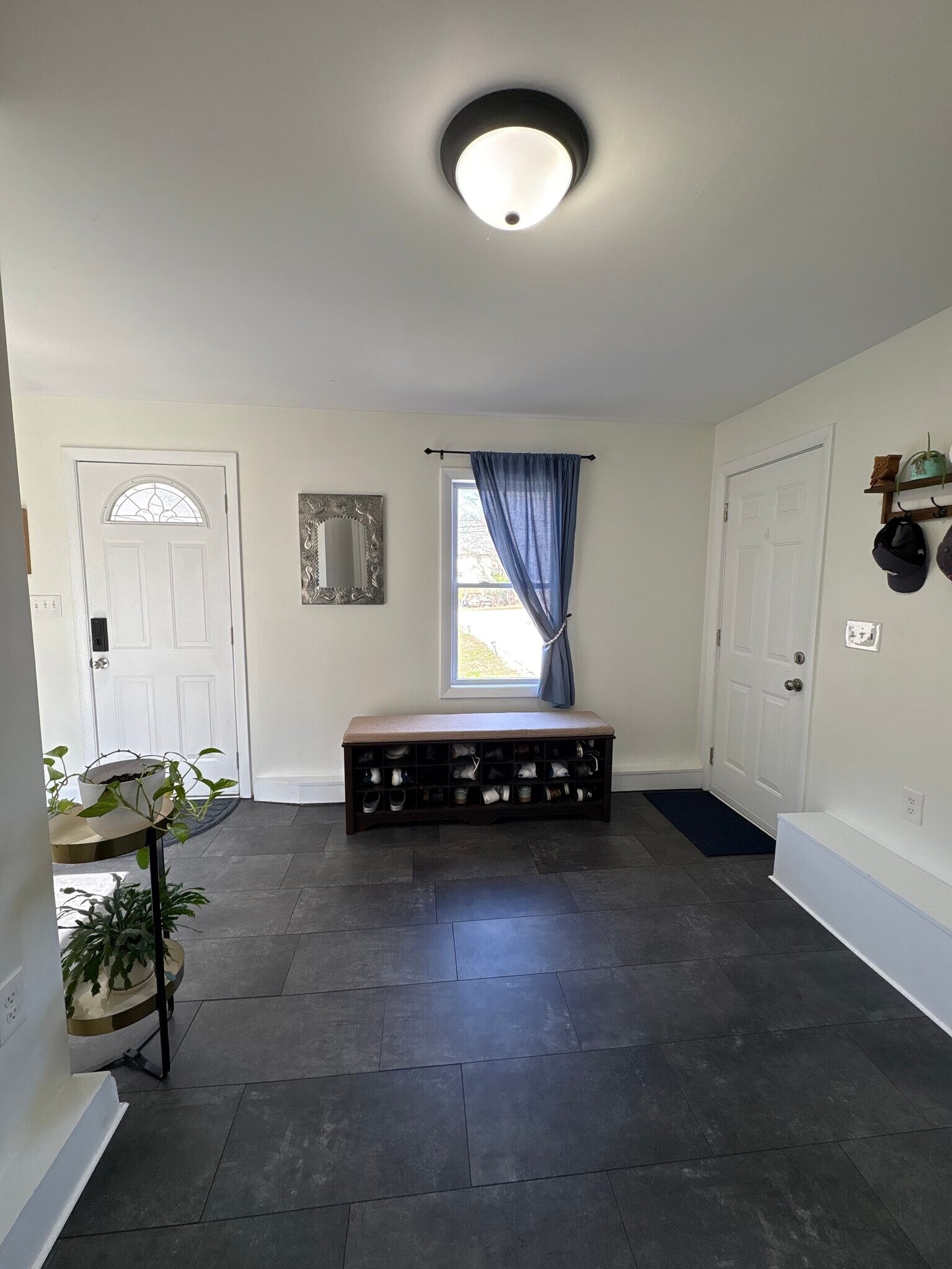 Building Photo - 8 Carter Rd