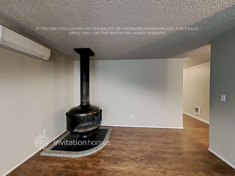 Building Photo - 5149 Bristonwood Dr W