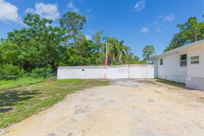 Building Photo - 9445 Cardy St