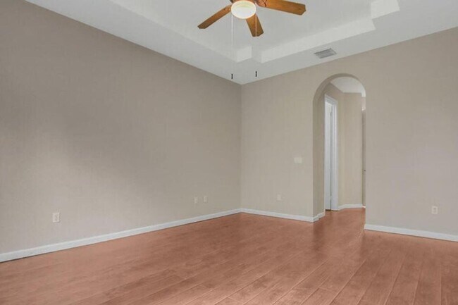 Building Photo - 6731 Southport Dr