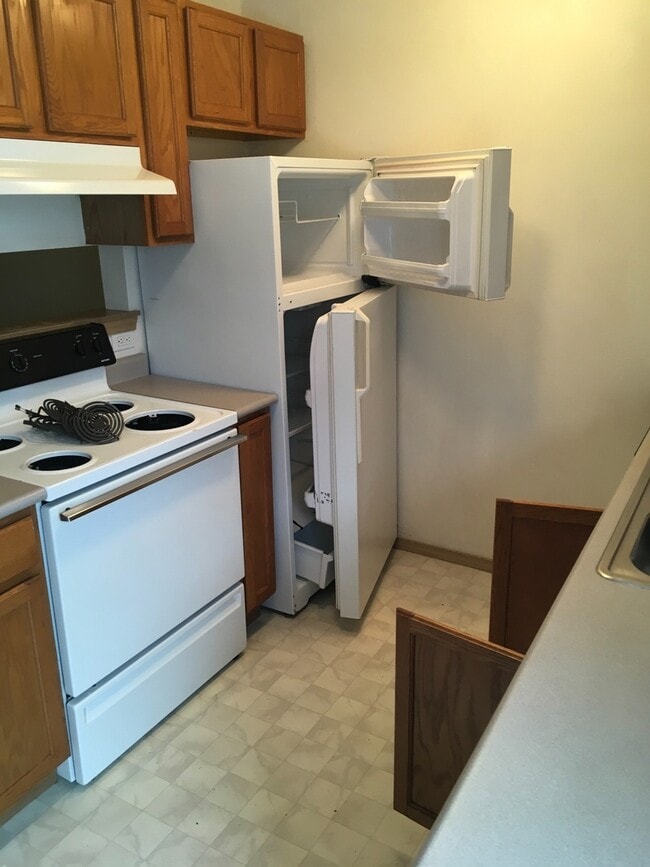 Interior Photo - Maplewood