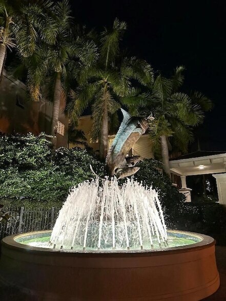 Building Photo - 815 NW Flagler Ave