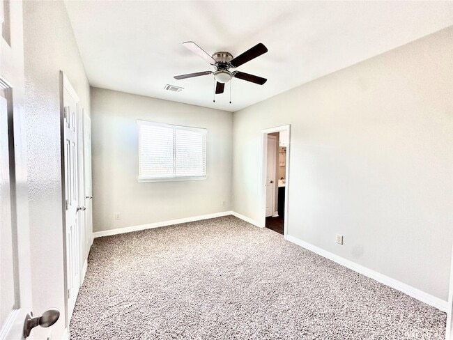 Building Photo - 295 Woodland Hills Dr