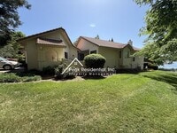 Building Photo - Rancho Murieta 3bd/2ba Duplex with 2 Car Garage