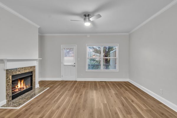 Building Photo - 3100 Lauren Parc Rd