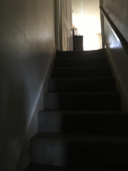 Building Photo - 138 N Main St