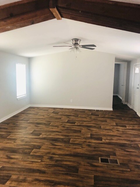 Living room - 195 Modisette Cir