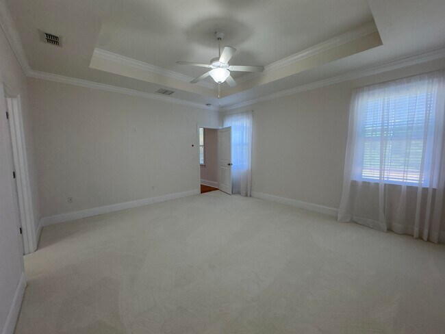 Building Photo - 2604 Ulysses Rd