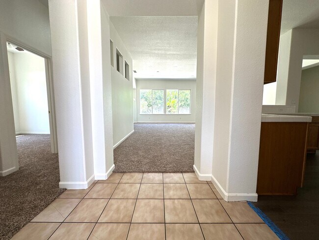 Building Photo - 1817 Briar Brook Ct