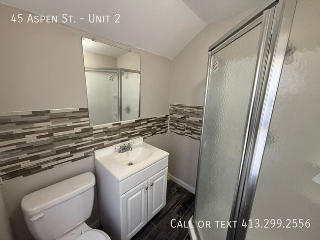 Building Photo - 45 Aspen St