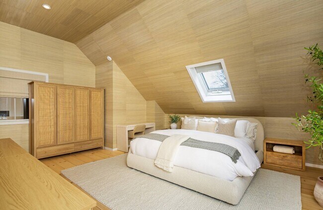 Building Photo - 97 Swamp Rd