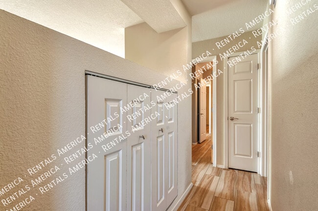 Building Photo - 3408 N Green Gulch Ct