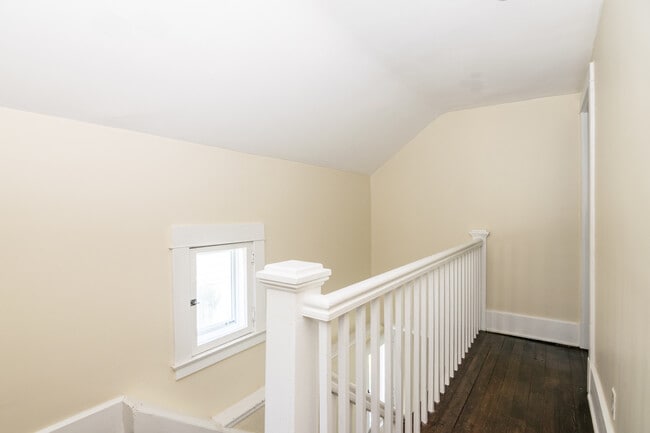 Building Photo - 221 E Mosley St