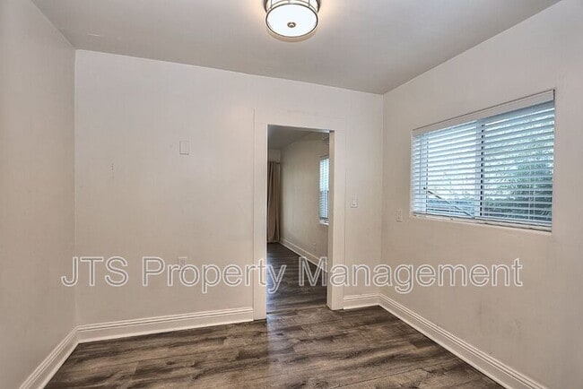 Building Photo - 4702 65th St