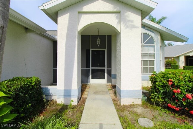 Building Photo - 10201 Regent Cir