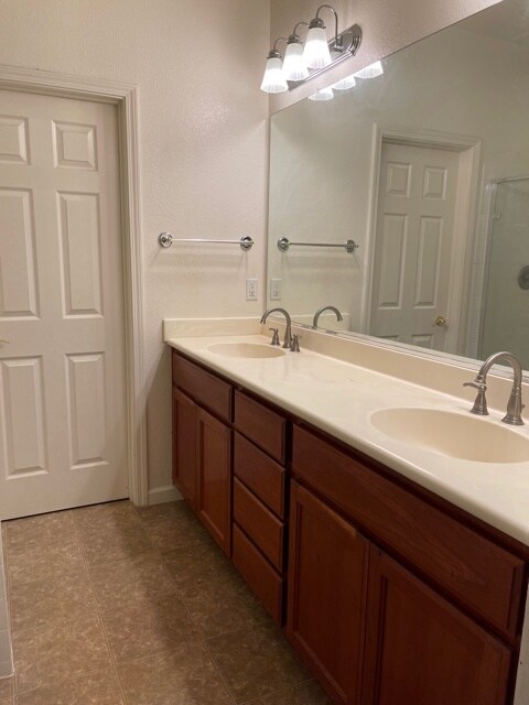 Building Photo - 37422 Monteverde Ter