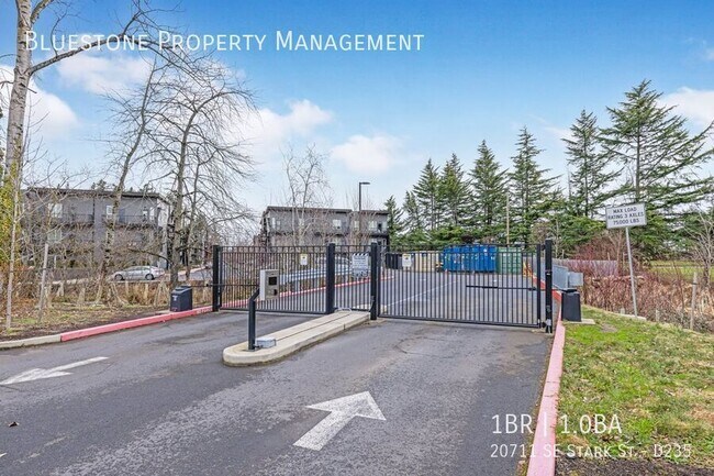 Building Photo - 20711 SE Stark St