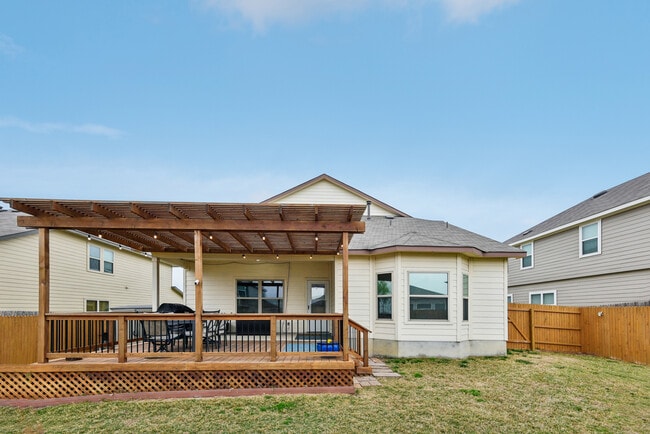 Building Photo - 513 Chelson Hunt