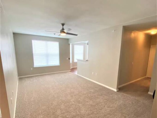 Building Photo - 2 bedroom in Houston TX 77090