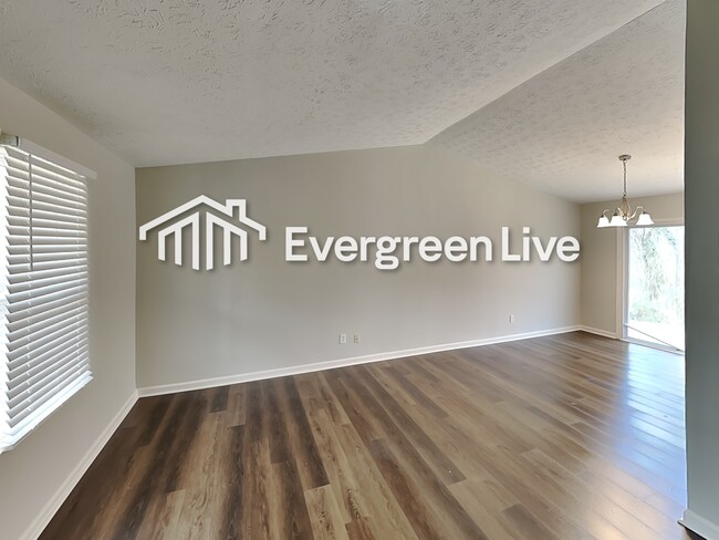 Building Photo - 5052 Galbraith Cir