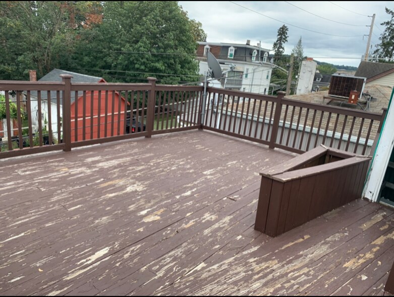 Primary Photo - 203 S 15th St