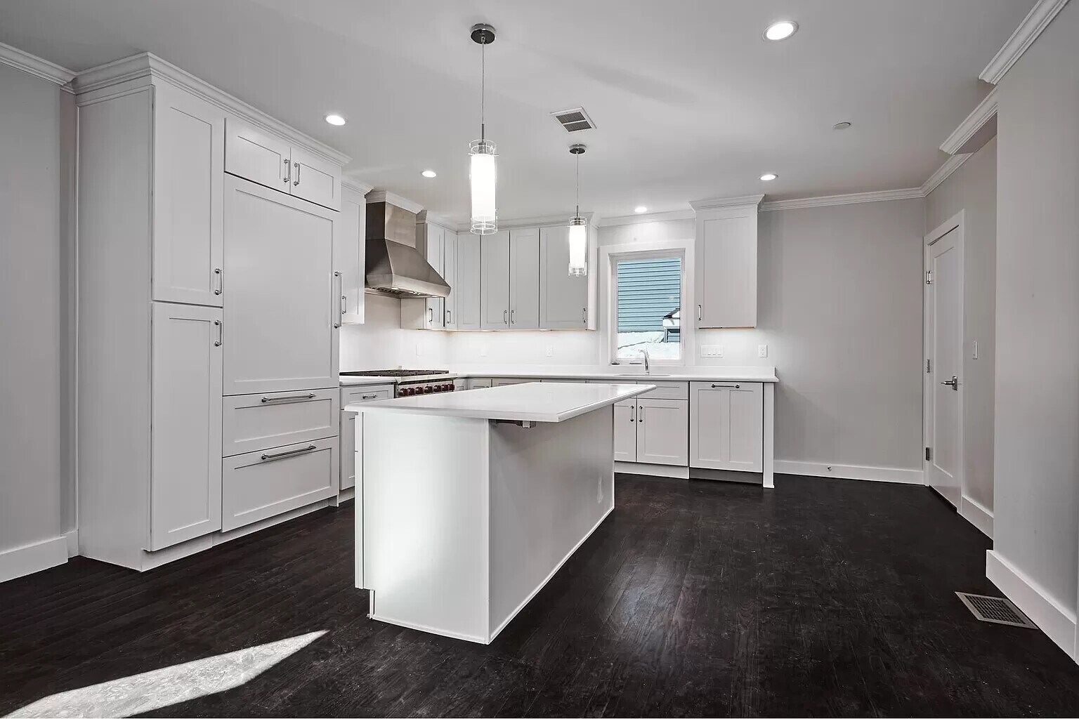 Building Photo - 57 Hurley St