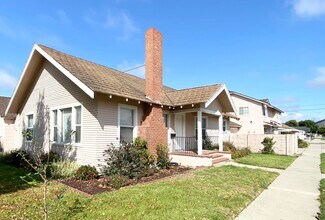 Building Photo - H203-211-P