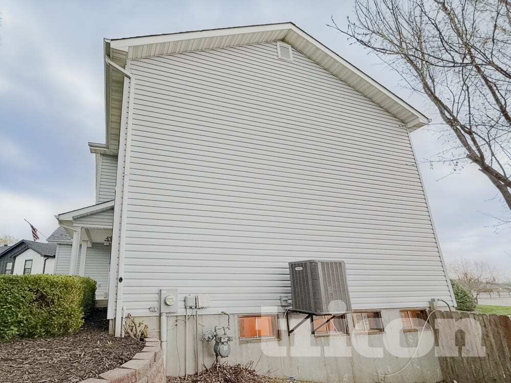 Building Photo - 4 Sapphire Ct