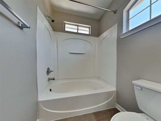 Building Photo - 5473 N Buffalo Cir