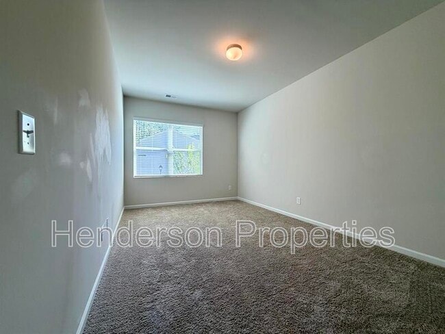 Building Photo - 5308 Somerset Hill Ln