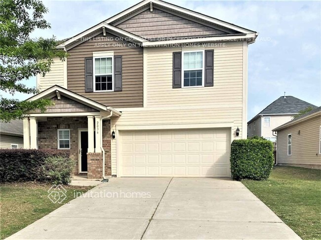 Building Photo - 2036 Blue Iris Dr
