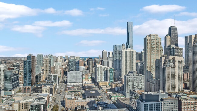 Building Photo - 345 N La Salle Dr