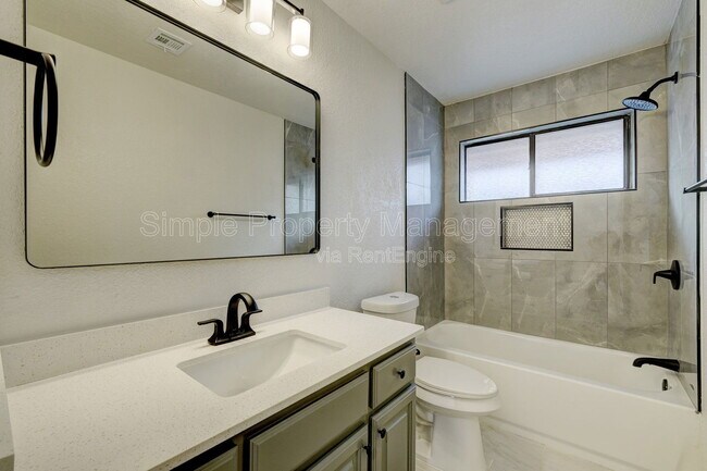 Building Photo - 11546 Berkshire Ct