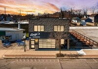 Building Photo - 2964 W Jefferson Ave