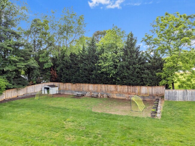 Building Photo - 75 State Rd 1441