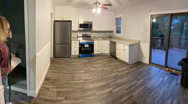 Building Photo - 309 Livingston Ct