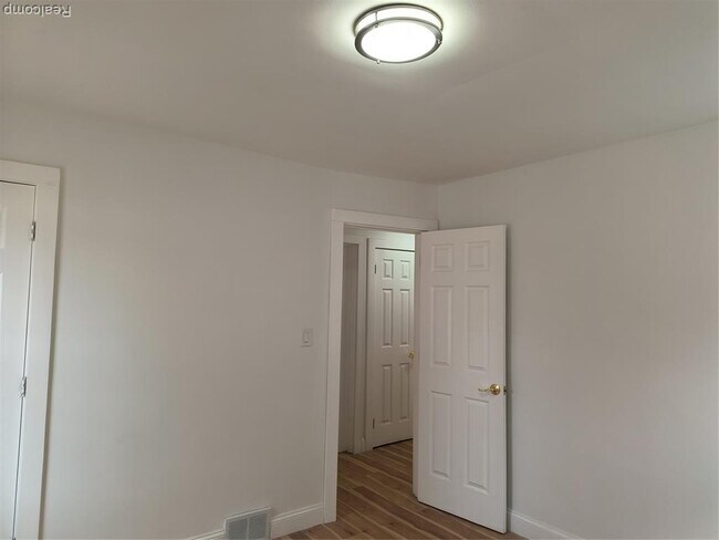 Building Photo - 19650 Buffalo St