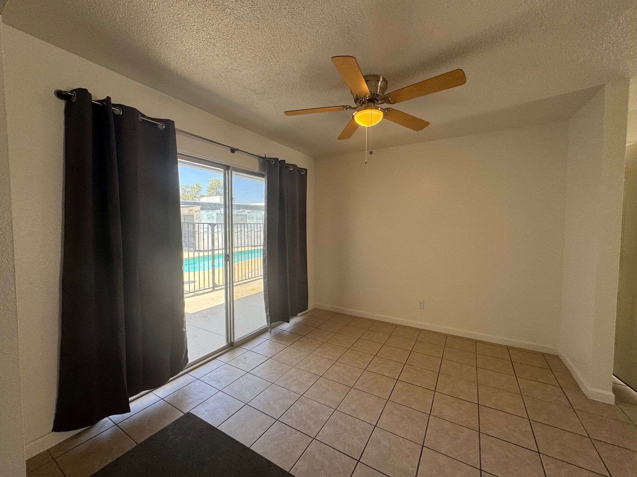 Dining room - 3611 Buena Vista Ave