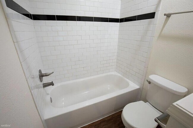 Building Photo - 4500 Witham Ln