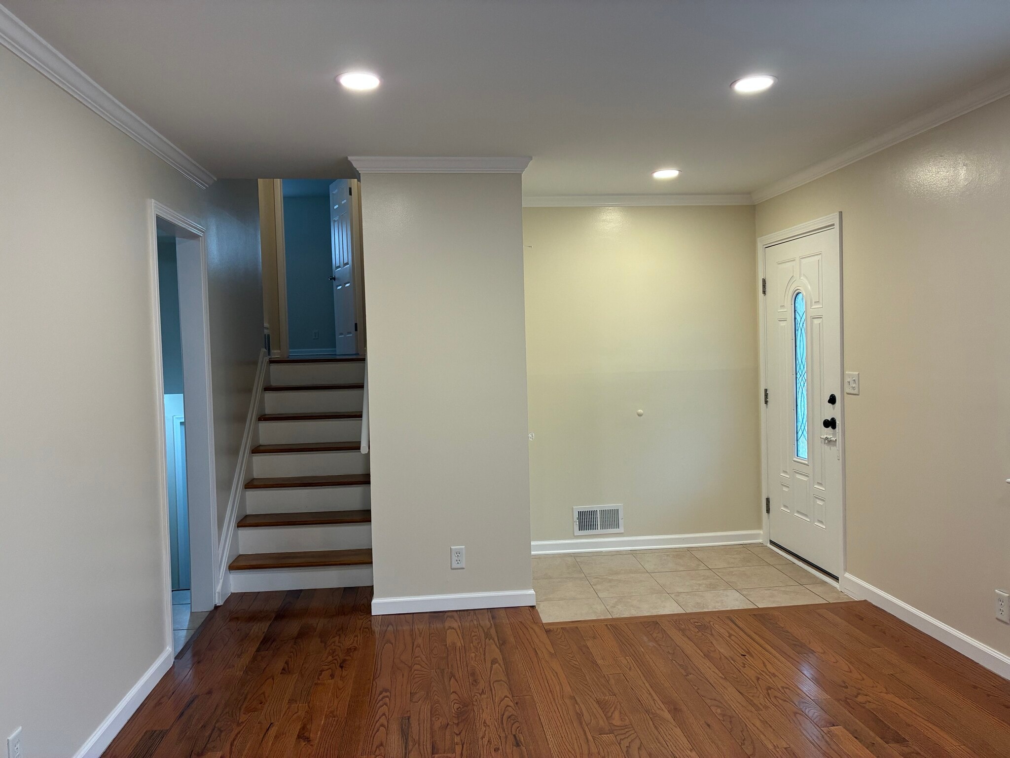 Building Photo - 2758 Pall Mall Dr