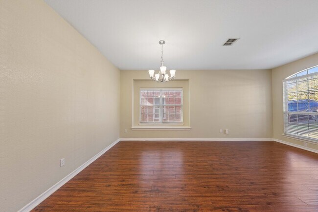 Building Photo - 146 Lindseys Cove