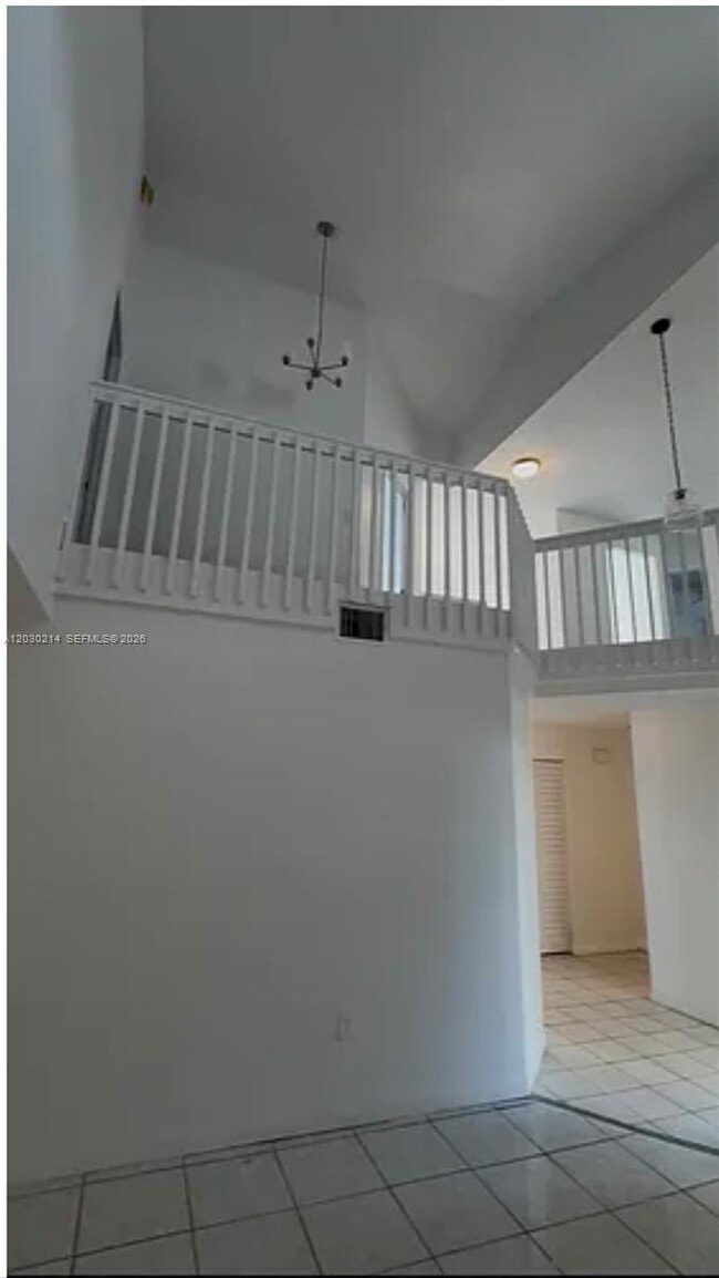 Building Photo - 127 SW 159th Way