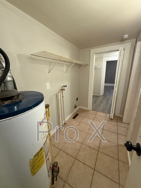 Building Photo - 820 N Indiana Ave