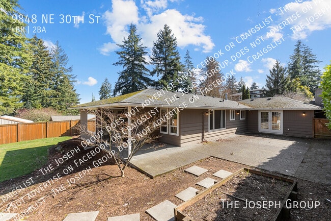 Building Photo - 9848 NE 30th St