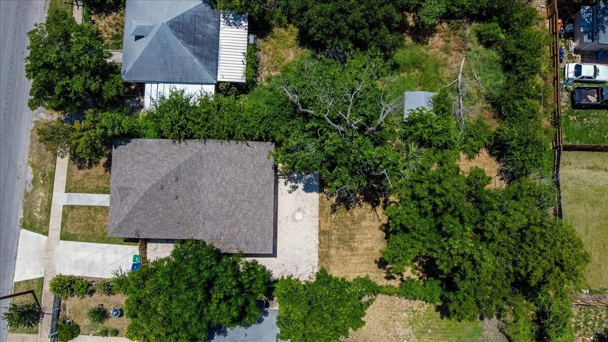 Building Photo - 725 Westfall Ave