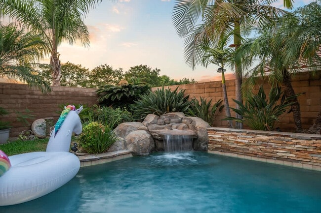 Building Photo - 2003 Pierce Ct