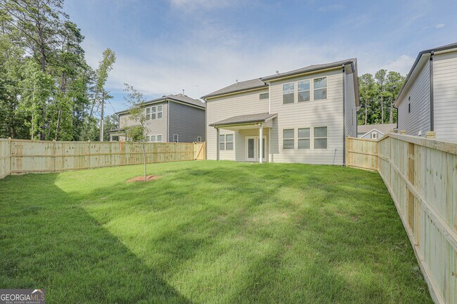 Building Photo - 320 Caledonia Ct