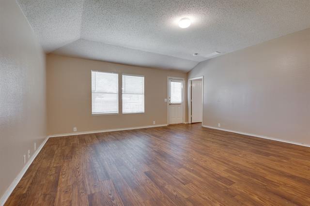 Building Photo - 4605 Rhone Dr
